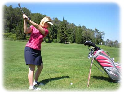 backswing sur le parcours de golf