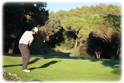coup d'approche autour du green