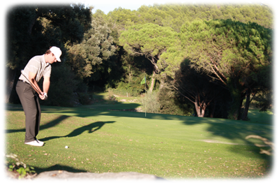 approche au sand wedge sur le parcours
