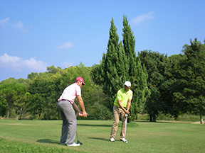 Le conseil individualis du Pro de golf