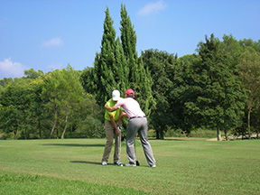 Le stage corrige le swing sur le parcours