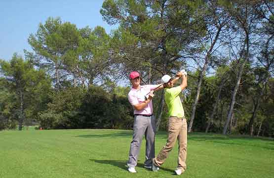 Matt Jones rentre son chip dans le play-off du Shell Open