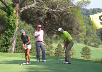 débuter le golf sur le terrain