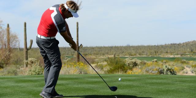 Victor Dubuisson driver en main