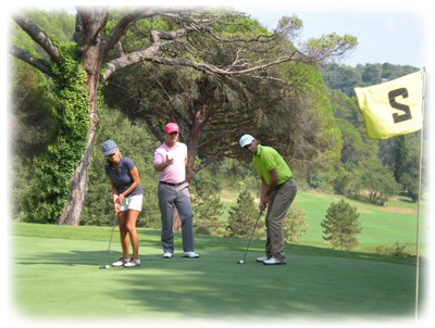 cole de golf sur les Alpes Maritimes